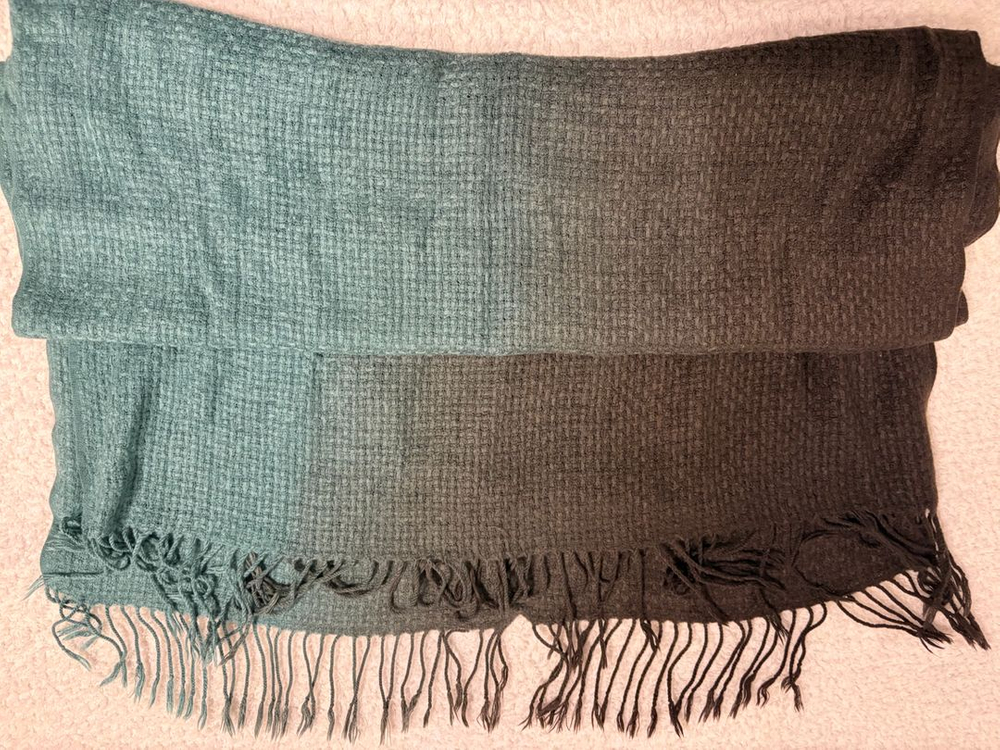 JELUBELL 그라데이션 솔 대형 머플러 목도리(백화점 상품)--2