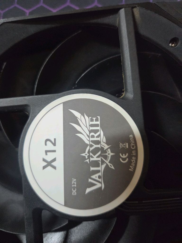 발키리 VALKYRIE X12 ARGB 120mm 팬--3
