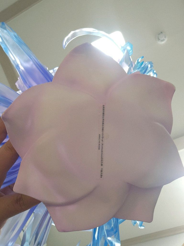 이스트림 리제로 Crystal Dress 에밀리아 피규어 팝니다(정품) 이미지