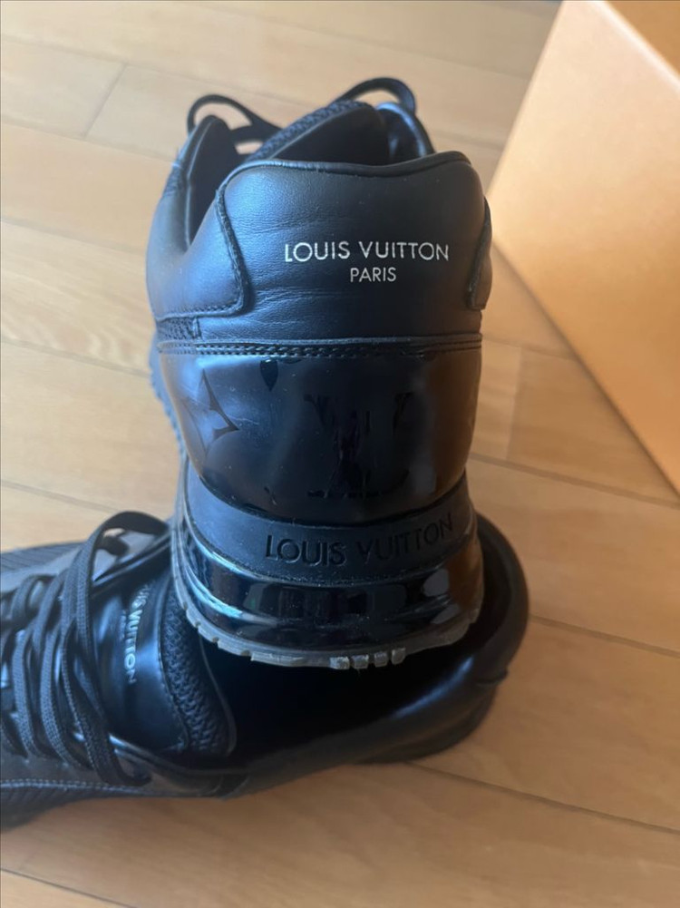 루이비통 남자 스니커즈 이미지