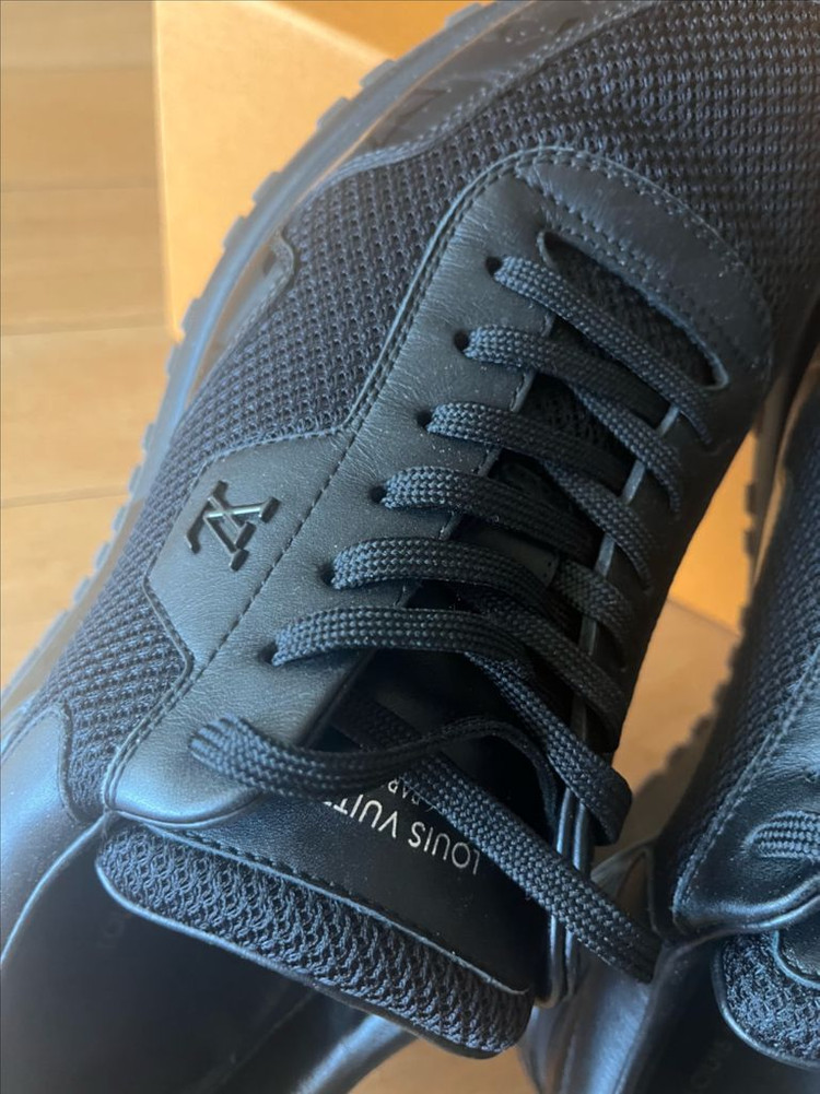 루이비통 남자 스니커즈 이미지