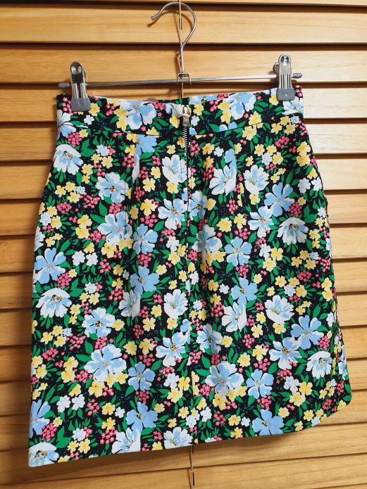 마쥬 maje 플로랄 미니 스커트 34 사이즈--6