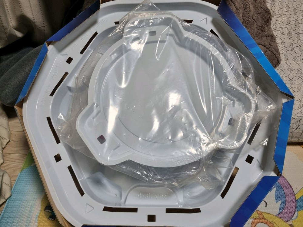 베이블레이드 대형경기장 팝니다--1