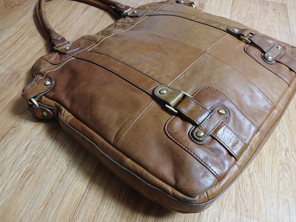 남성 (천연 가죽) 토트백 가방 (L싸이즈) (브라운) (상태 깨끗하고 좋아요)--4