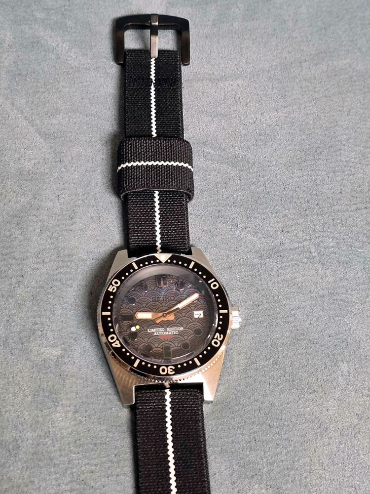 세이코 커스텀 오토매틱 시계 이미지