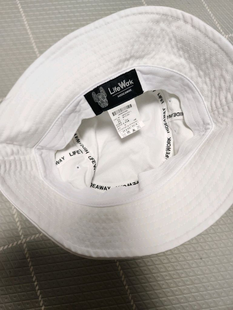새상품급)라이프워크 스탠딩 라독 버킷햇 여러 중고사이트에도 같이 판매하고 있어서 삭제되면 팔린거에요~몇번 안썻어요--5