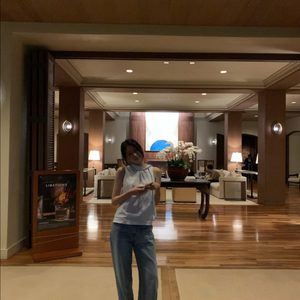 자라 샌들 르플레인 착용