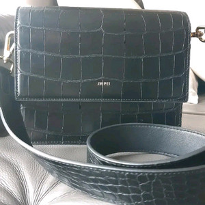 쥬페이 미니크로스백