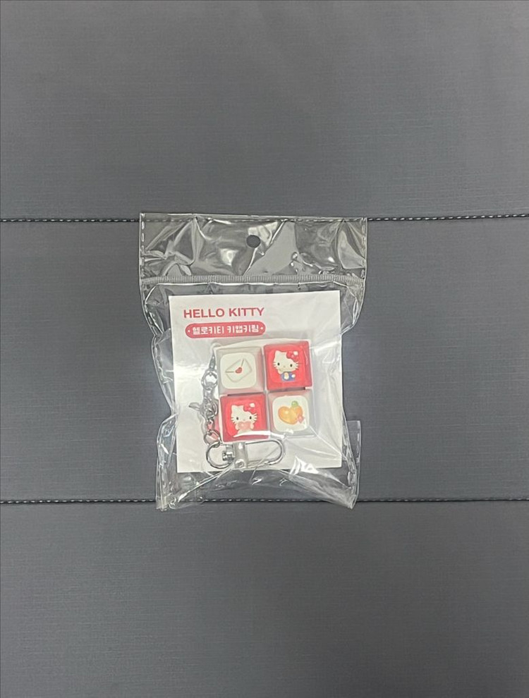 택포/새상품-세븐일레븐 헬로키티 키캡키링 판매(푸드 포함X) 이미지
