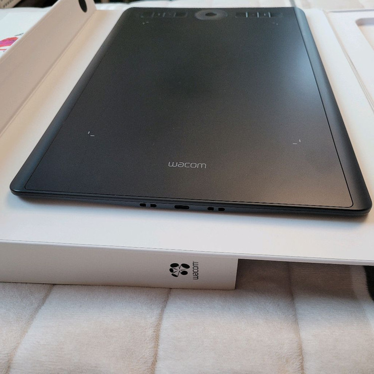 와콤 인튜어스 프로 PTH-660 풀박스--5