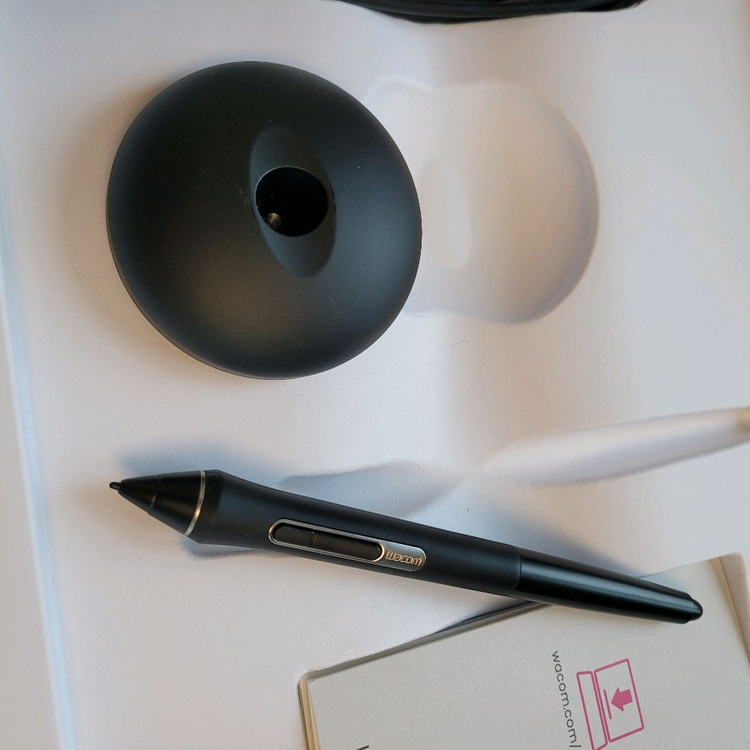 와콤 인튜어스 프로 PTH-660 풀박스--8