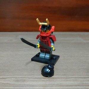 레고 71008 미니피규어 시리즈13-12번 여자 사무라이 이미지