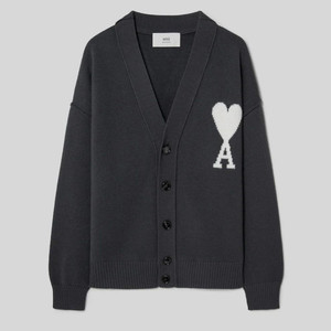 아미 가디건 + 스트라이프 티셔츠