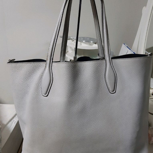 정품 ㅡ 토즈ㅡ가죽숄더 ㅡㅡ깨끗 요