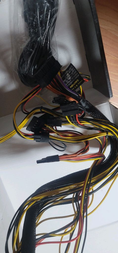 새상품THINKWAY TRUMAX 600W ACTIVE 파워 서플라이입니다AC 220V 입력에 풀로드 시 600W까--1