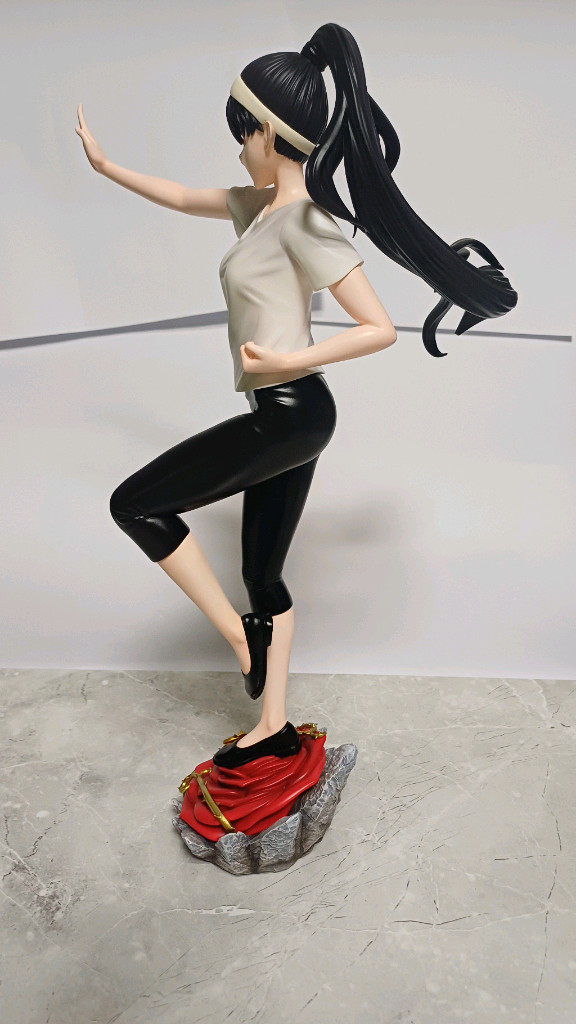 스파이패밀리 요르포저 레진 이미지