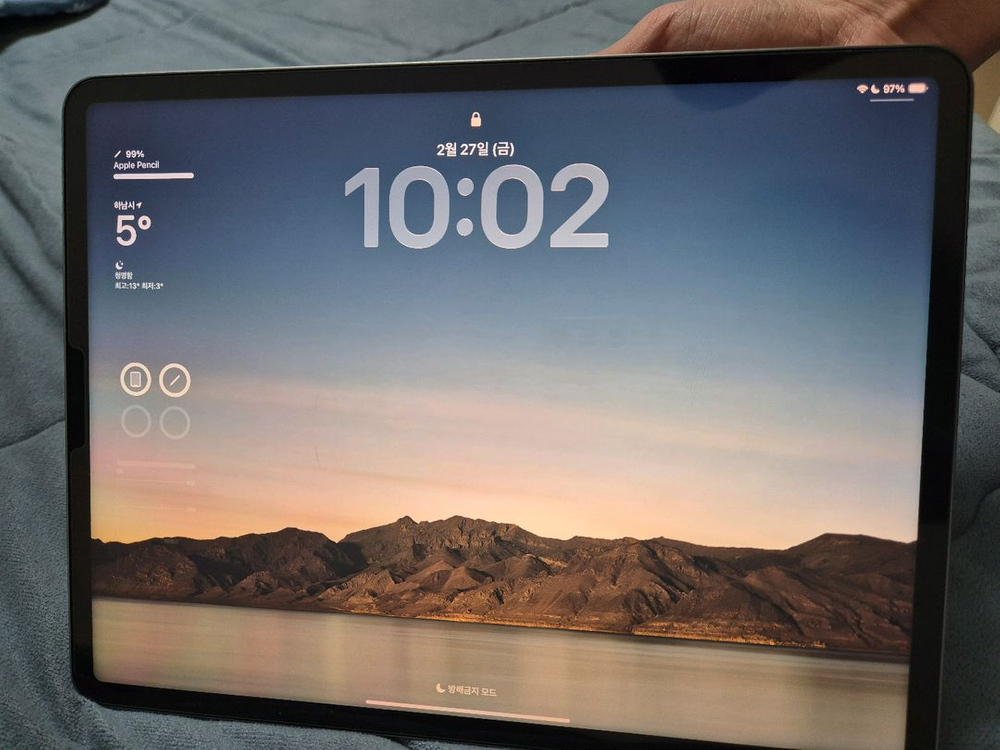 아이패드 프로 6세대 m2 12.9 128gb + 매직키보드 애플펜슬 2세대--3