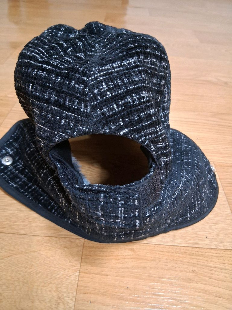 모자 따뜻해요 필요하신 분들은 편하게 보세요 10000--4