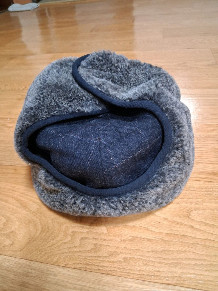 모자 따뜻해요 필요하신 분들은 편하게 보세요 10000--3