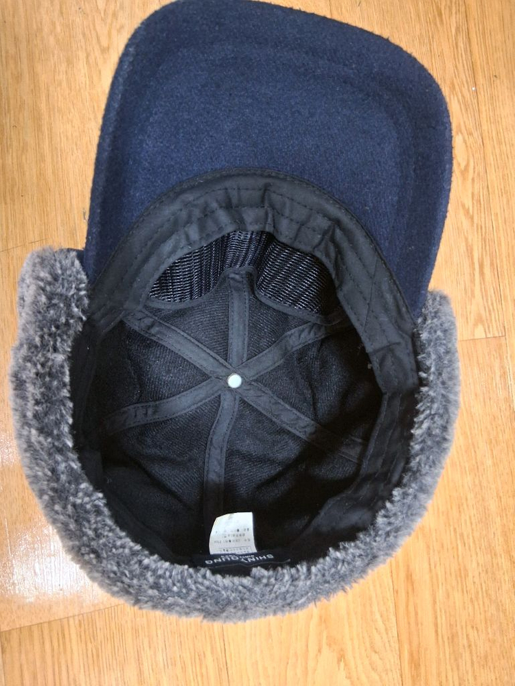 모자 따뜻해요 필요하신 분들은 편하게 보세요 10000--4