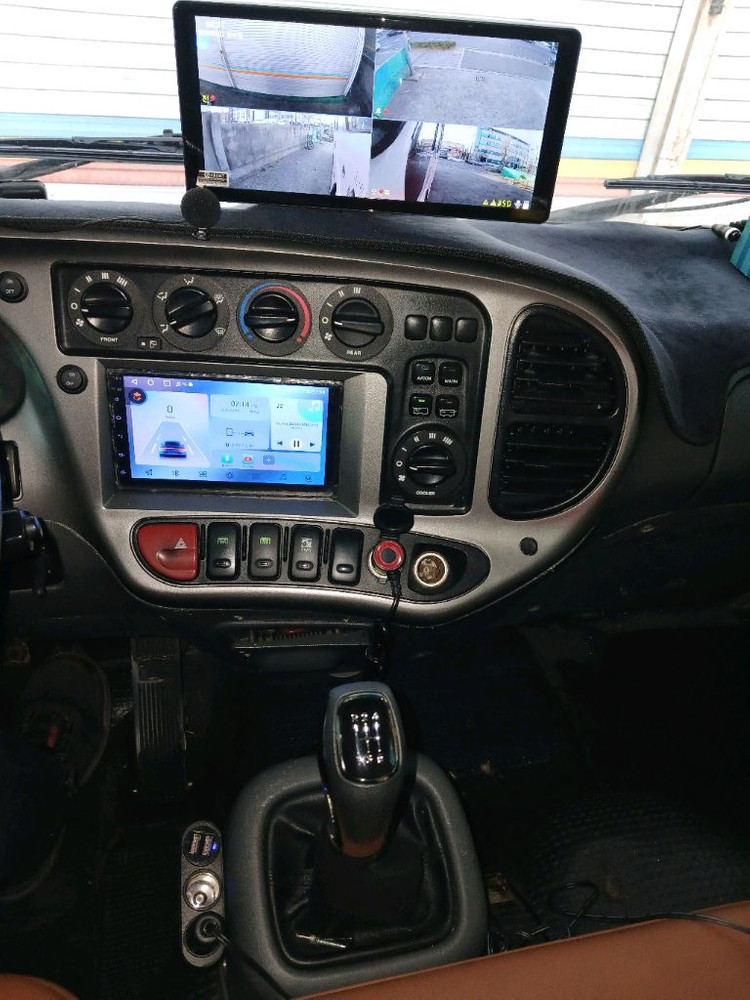 카운티 캠핑카 1종보통 대차 가능 견인설치 이미지