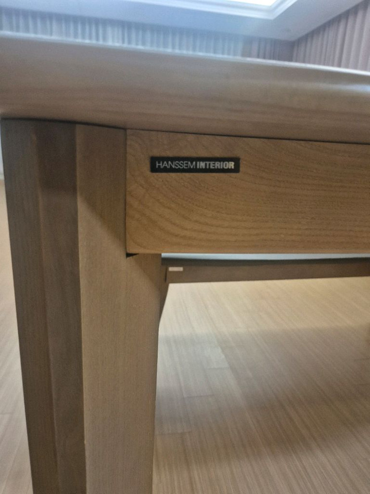 한샘 원목 식탁 4인 ( 식탁만)--2