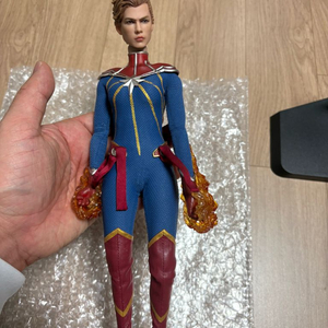 ACPLAY 유니버스 슈퍼휴먼(캡틴 마블) 12인치 피규어