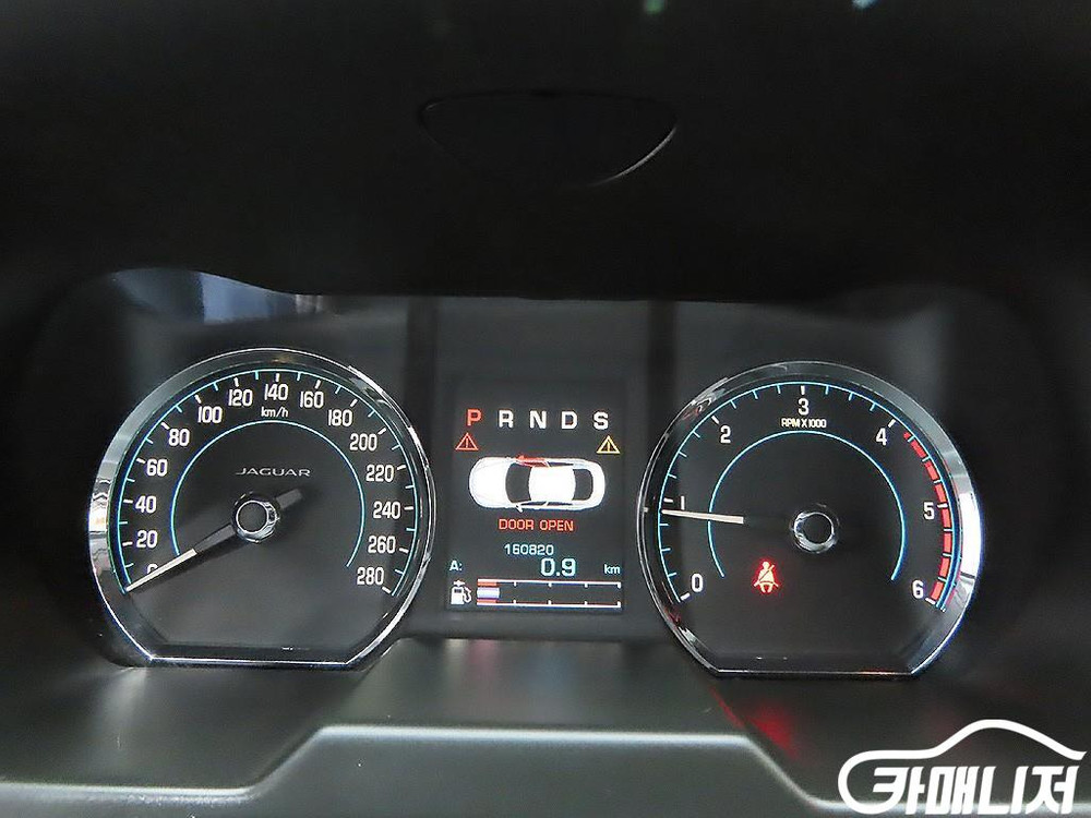 [재규어]뉴XF 3.0 D 럭셔리 #3월급매--5