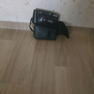 컴팩트 필름카메라