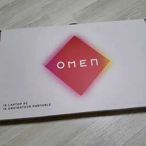 신품급 풀박스) HP OMEN 오멘 16 RTX 4060 게이밍 노트북