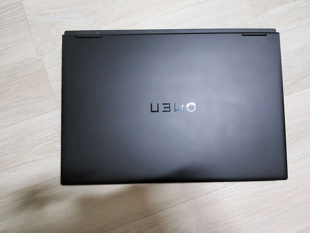 신품급 풀박스) HP OMEN 오멘 16 RTX 4060 게이밍 노트북--2