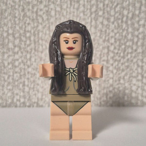 레고 스타워즈 10236 이웍빌리지 레아