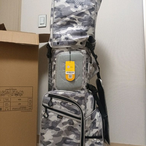 카카오 화이트 캐디백 판매합니다.(새상품)