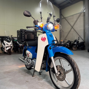 혼다 슈퍼커브110 23년식 1천Km 판매합니다. 이미지