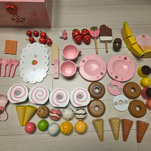 [반값이하]들딸기 스위트 카페 소꿉놀이 + 아이스크림 소꿉놀이 포함