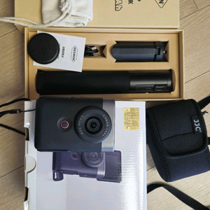 캐논 파워샷 V10 카메라+핸드그립 보조배터리 풀박스