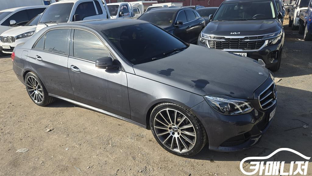 [벤츠]E-클래스 W212 E220 블루텍 아방가르드 스포츠 (5인승) #3월급매--1