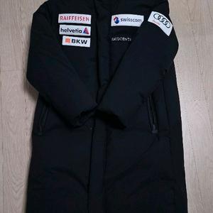 [M]데상트 아우디 스위스스키 롱패딩 극미증고 팝니다.