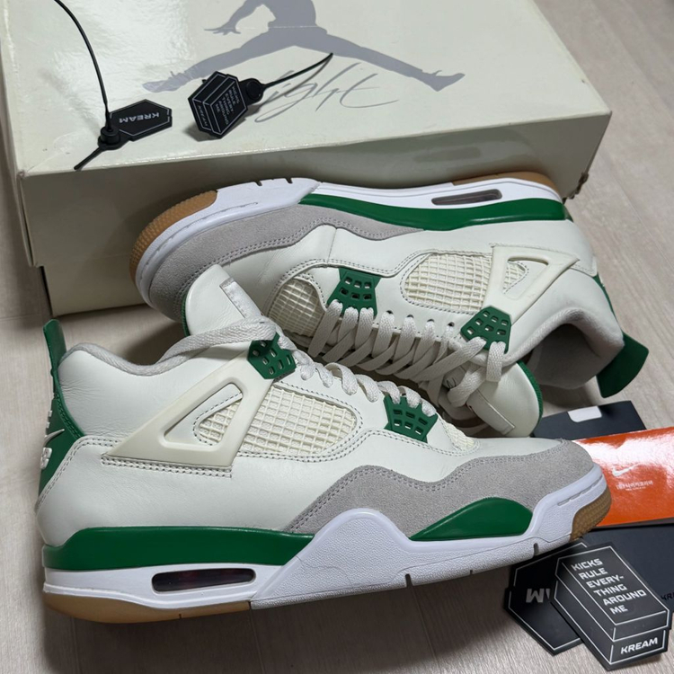 (275) 나이키 에어조던4 sb 파인그린 이미지