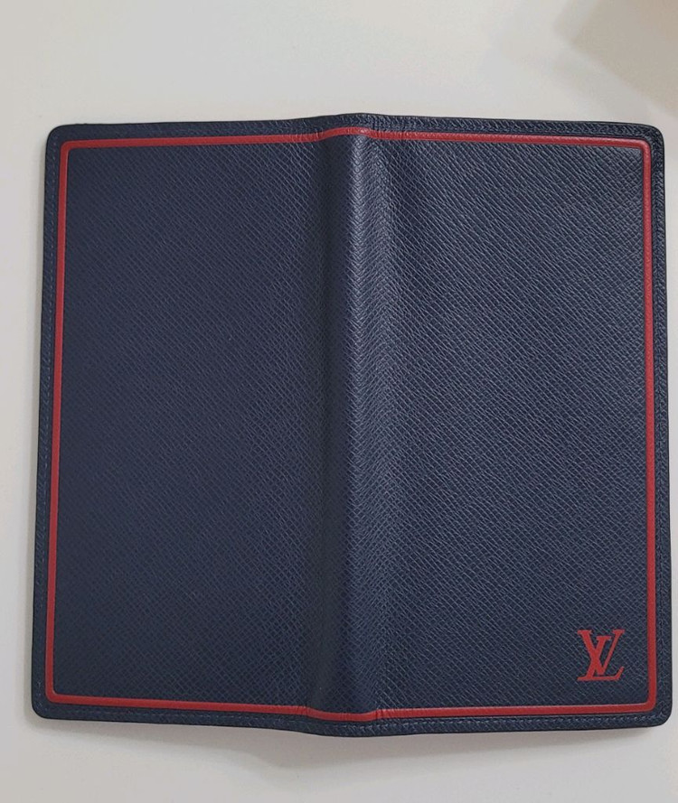 루이비통 장지갑(한정판)--6