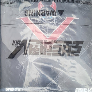 오프로 스튜디오 미개봉 슈퍼태권브이, 84태권브이 외 판매중입니다. (앱채팅 거의 안봐요.)