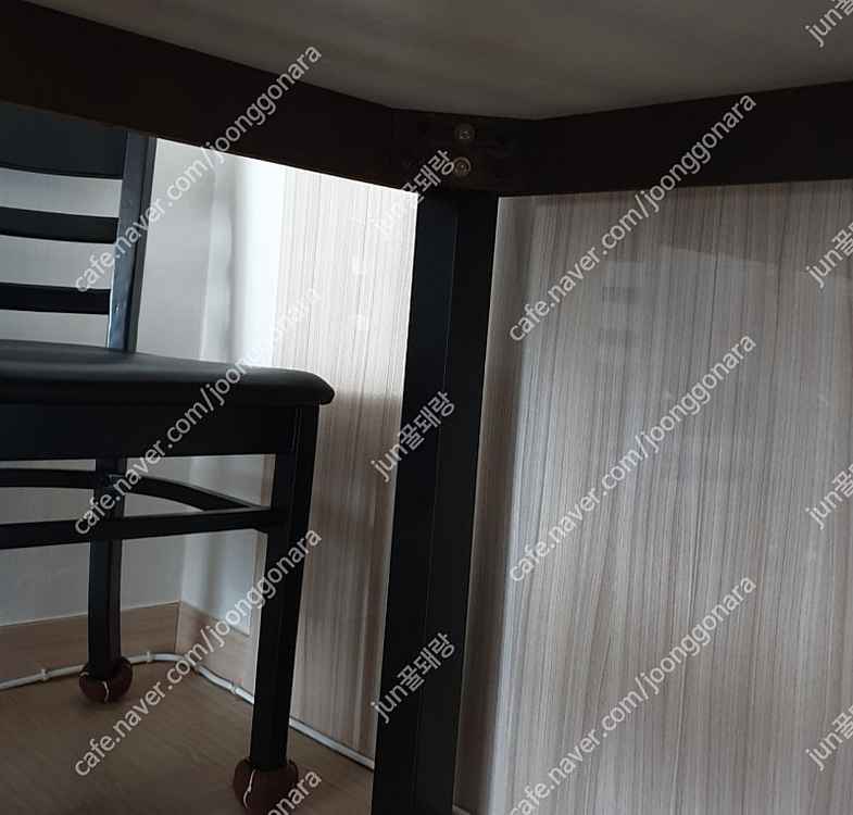 4인용 식탁 테이블 4인용 동서가구 모던 하이그로시 식탁 테이블 의자세트 이미지