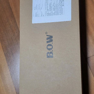 BOW 화이트-그린 색상 갈축 기계식 키보드 G68