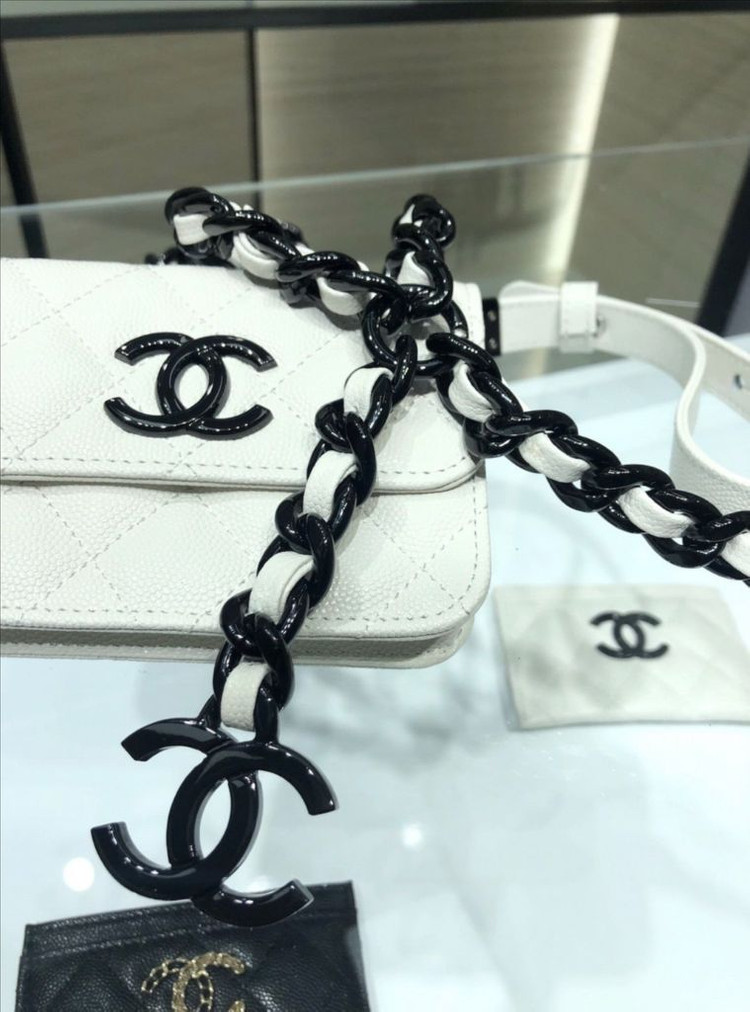 샤넬 캐비어 벨트백 단풍--5