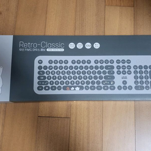 위베어베어스 레트로 클래식 무선키보드 마우스 미개봉 새상품