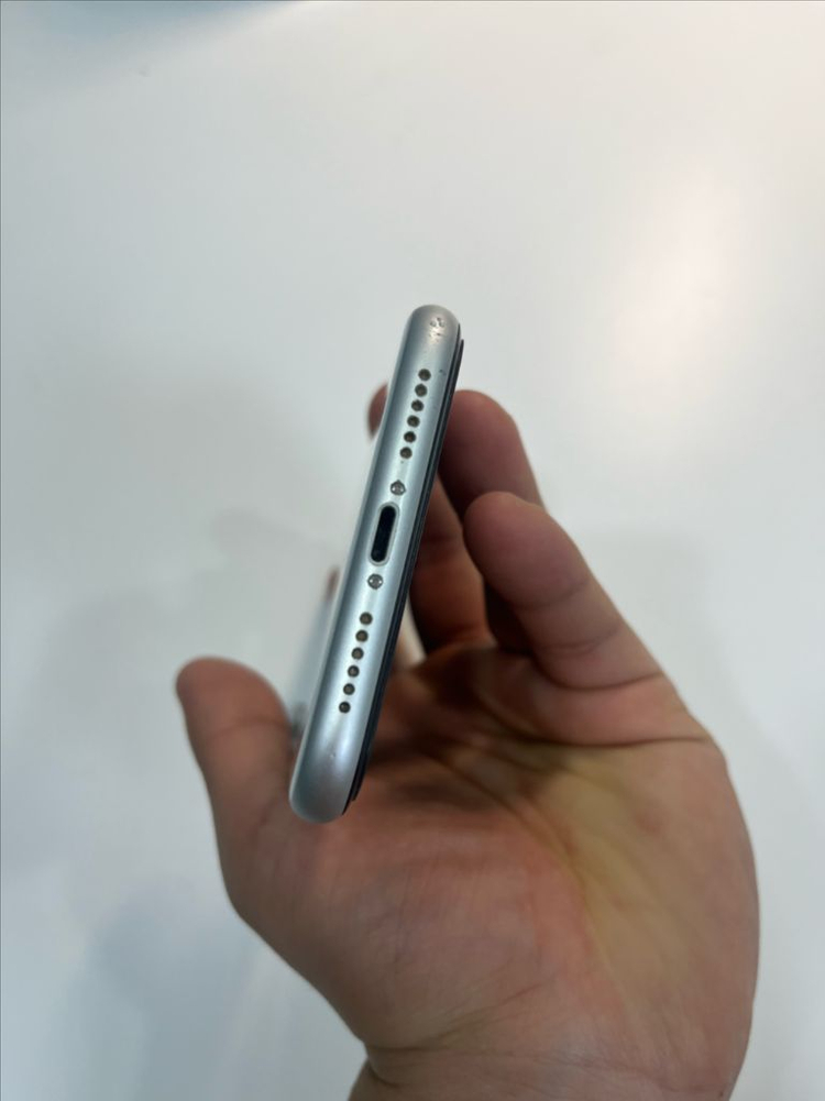 아이폰 xr 128기가 화이트 배터리100 이미지
