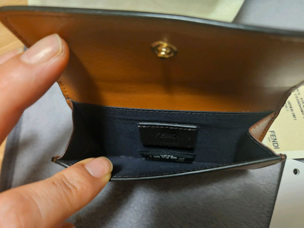 펜디 로마 카드 지갑 (브라운)--5