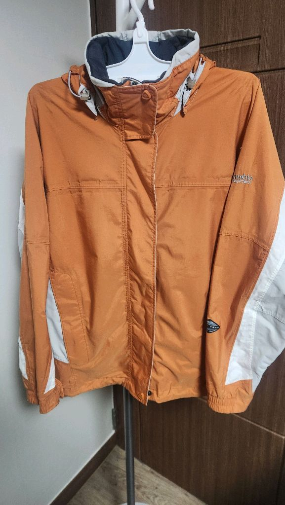 컬럼비아 바람막이 판매 이미지