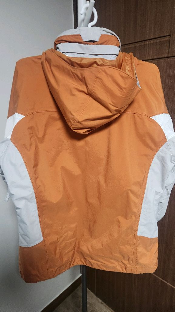 컬럼비아 바람막이 판매 이미지