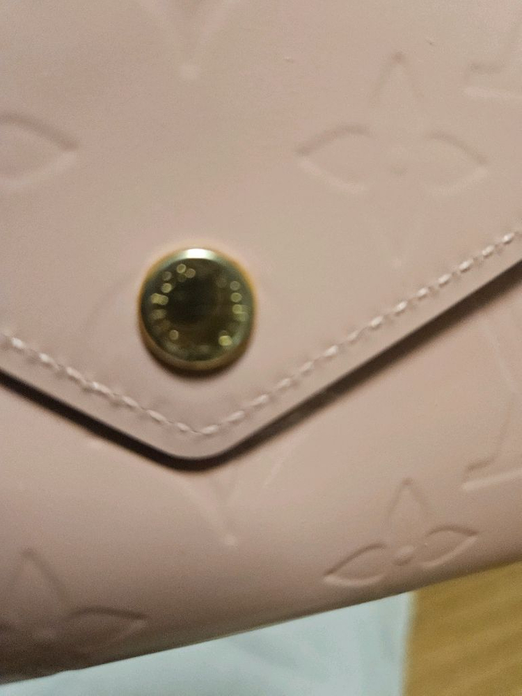 루이비통 모노그램 베르니 핑크 반지갑--2